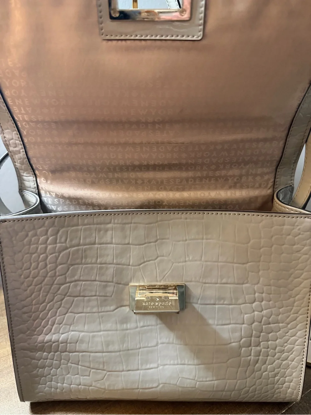 kate spade great preloved